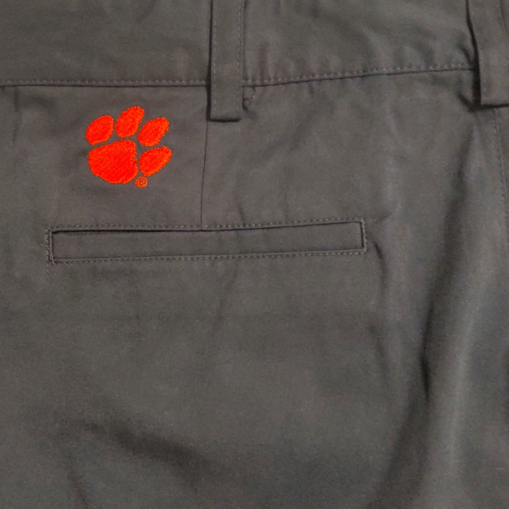 Grey COLUMBIA GOLF OMNI-WICK STABLEFORD MENS SHORTS. WAIST: 38 Grey CLEMSON 🐯